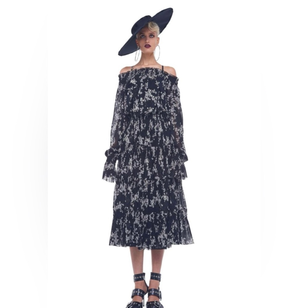 NORMA KAMALI Elegant Black and White Off-Shoulder Dress SIZE XS NWT’S